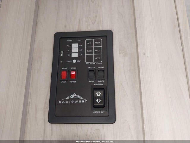 5ZT2DEJB2N9008595 Forest River Della Terra M-200rd