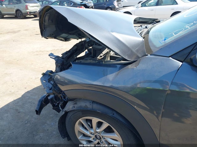 Продажа на аукционе авто 2017 Hyundai Tucson Se Plus, vin: KM8J3CA40HU548269, номер лота: 44748193
