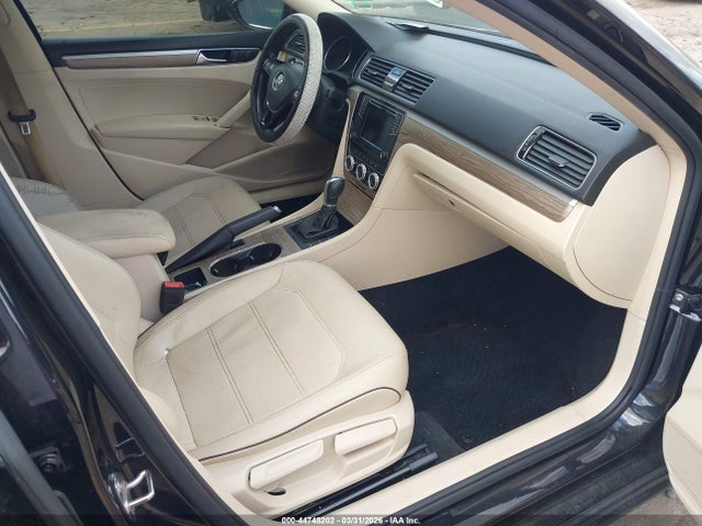 Продаж на аукціоні авто 2018 Volkswagen Passat 2.0t Se, vin: 1VWBA7A35JC029272, номер лоту: 44748202