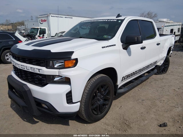 1GCPYBEKXMZ329545 Chevrolet Silverado 1500 4wd Standard Bed Custom