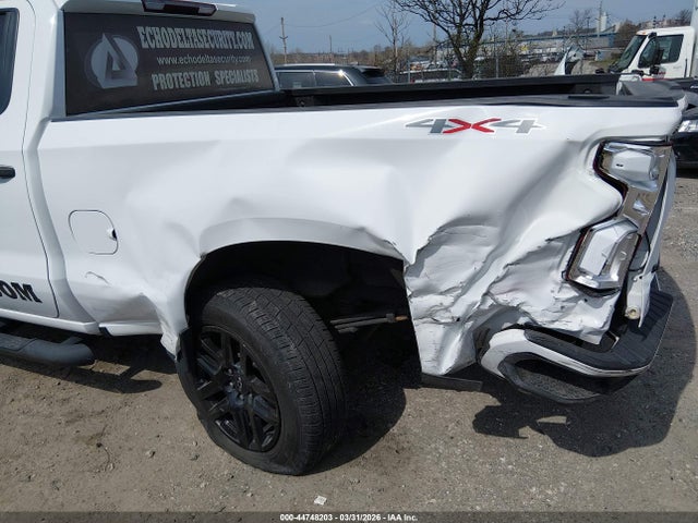 1GCPYBEKXMZ329545 Chevrolet Silverado 1500 4wd Standard Bed Custom
