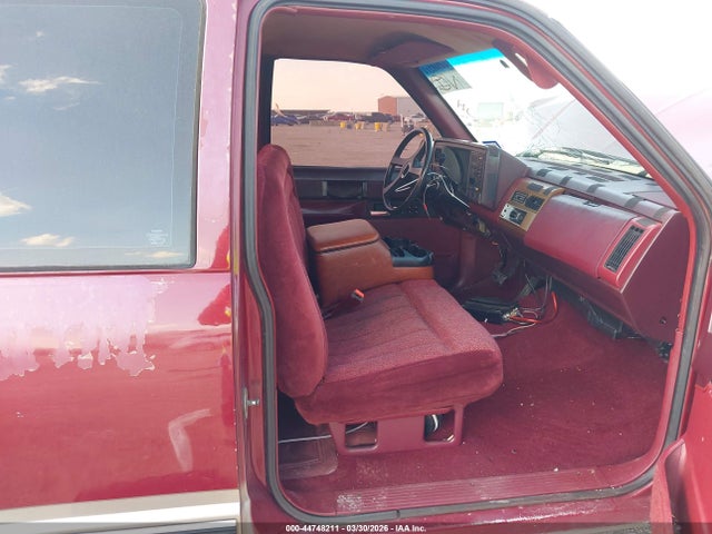 44748211 :رقم المزاد ، 2GTEC19K1K1547373 vin ، 1989 Gmc Sierra C1500 مزاد بيع