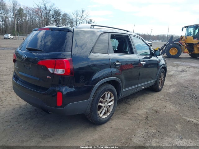 2015 KIA SORENTO 5XYKT4A73FG576994 Photo 3