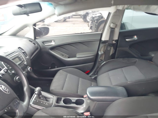 Продаж на аукціоні авто 2017 Kia Forte Lx, vin: 3KPFK4A7XHE085214, номер лоту: 44748305