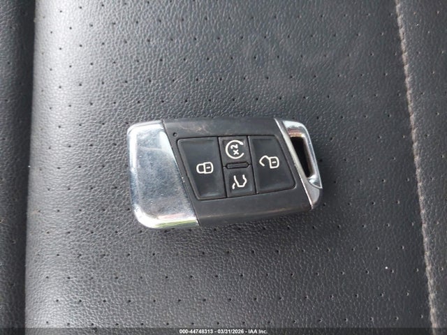 Продаж на аукціоні авто 2022 Volkswagen Atlas Cross Sport 3.6l V6 Sel R-line, vin: 1V2SE2CA9NC213625, номер лоту: 44748313