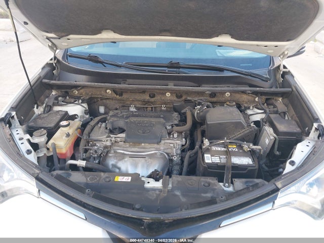 Toyota Rav4 Xle 2018 JTMWFREV9JJ744693 Image 10