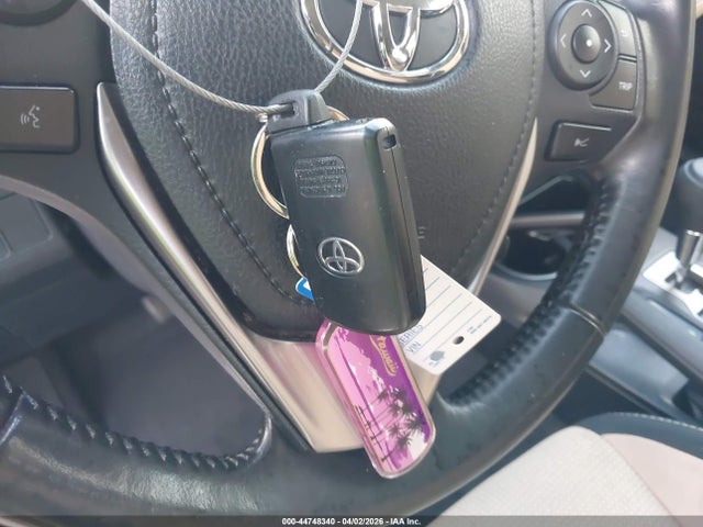 Toyota Rav4 Xle 2018 JTMWFREV9JJ744693 Image 11