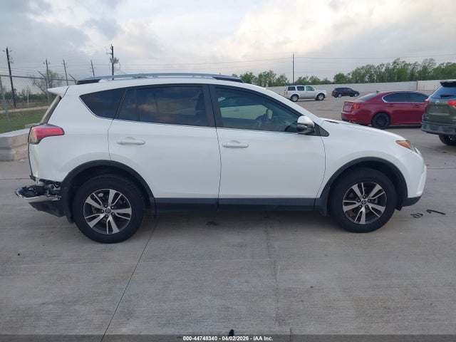 Toyota Rav4 Xle 2018 JTMWFREV9JJ744693 Image 13
