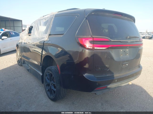 2023 Chrysler Pacifica Touring L მანქანა იყიდება აუქციონზე, vin: 2C4RC1BGXPR538297, აუქციონის ნომერი: 44748351
