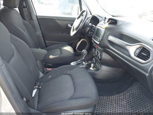 2017 Jeep Renegade Latitude 4x4 მანქანა იყიდება აუქციონზე, vin: ZACCJBBBXHPF95045, აუქციონის ნომერი: 44748355