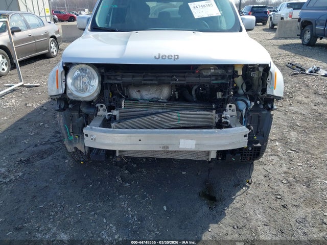 2017 Jeep Renegade Latitude 4x4 მანქანა იყიდება აუქციონზე, vin: ZACCJBBBXHPF95045, აუქციონის ნომერი: 44748355