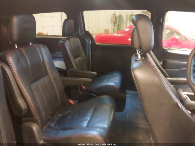 Продажа на аукционе авто 2016 Dodge Grand Caravan R/t, vin: 2C4RDGEG1GR242872, номер лота: 44748357