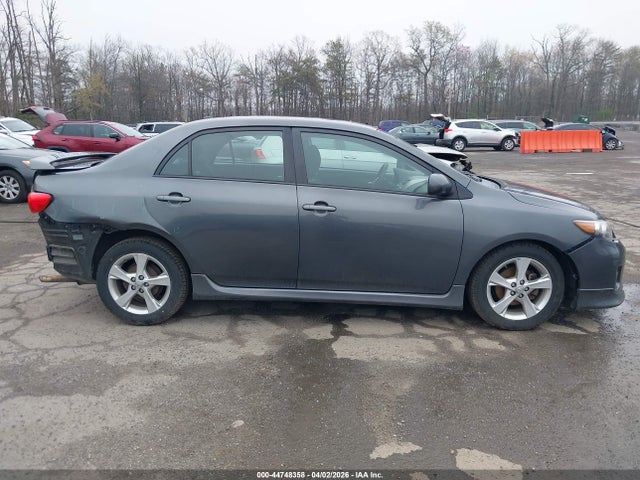 Продаж на аукціоні авто 2011 Toyota Corolla S, vin: 2T1BU4EE3BC748159, номер лоту: 44748358