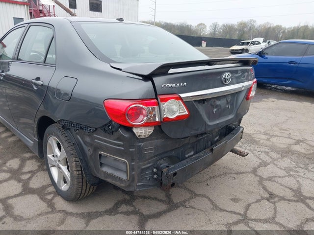 Продаж на аукціоні авто 2011 Toyota Corolla S, vin: 2T1BU4EE3BC748159, номер лоту: 44748358