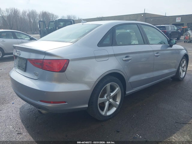 2016 Audi A3 2.0t Premium მანქანა იყიდება აუქციონზე, vin: WAUB8GFF0G1062781, აუქციონის ნომერი: 44748372