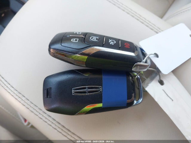 2015 LINCOLN MKC 5LMCJ1A94FUJ33075 Photo 10