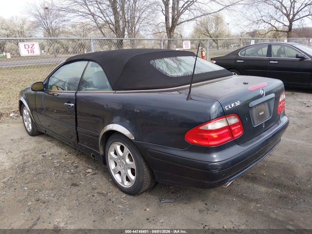 Продажа на аукционе авто 2002 Mercedes-benz Clk 320, vin: WDBLK65G52T109859, номер лота: 44748401