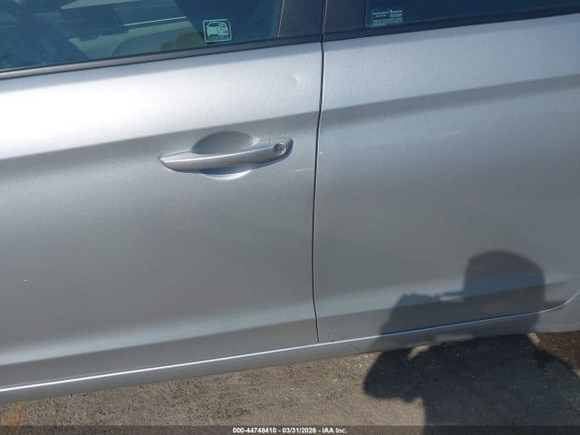 44748410 :رقم المزاد ، 5NPD74LF1HH208536 vin ، 2017 Hyundai Elantra Se مزاد بيع