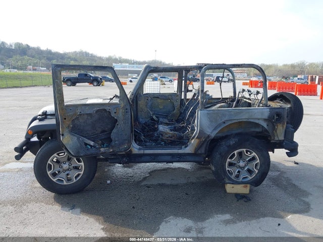 Продажа на аукционе авто 2015 Jeep Wrangler Sport, vin: 1C4AJWAG9FL638836, номер лота: 44748427