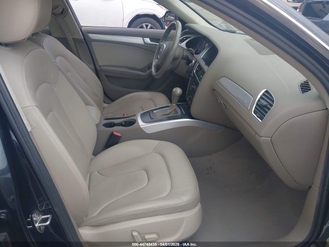2012 Audi A4 2.0t Premium მანქანა იყიდება აუქციონზე, vin: WAUBFAFL8CA107923, აუქციონის ნომერი: 44748435