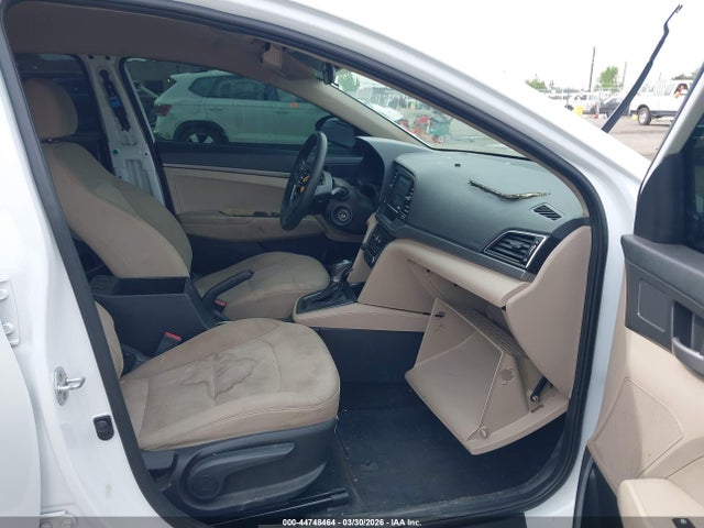 2018 HYUNDAI ELANTRA 5NPD74LF7JH311515 Photo 4