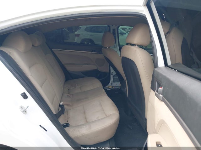 2018 HYUNDAI ELANTRA 5NPD74LF7JH311515 Photo 7