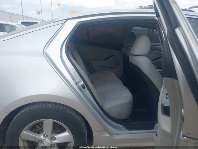 2014 Kia Optima Lx მანქანა იყიდება აუქციონზე, vin: 5XXGM4A75EG262818, აუქციონის ნომერი: 44748466