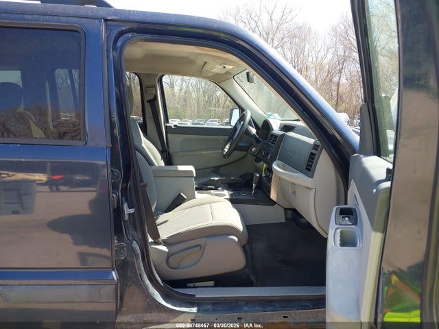 2008 JEEP LIBERTY 1J8GP28K08W103674 Photo 4