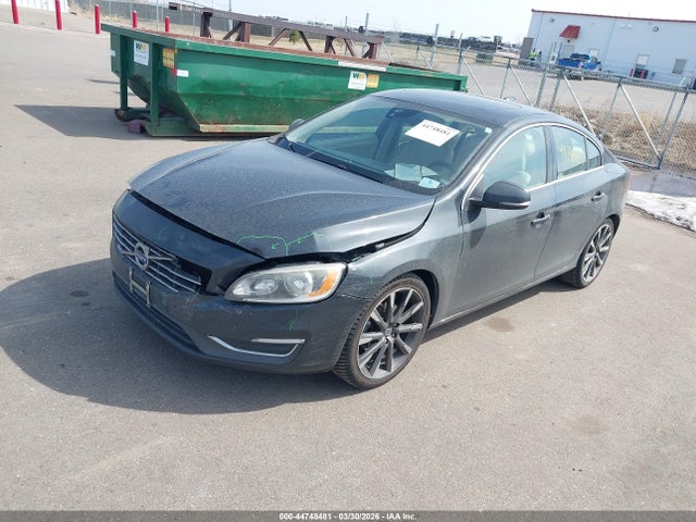 YV126MFKXF1346898 Volvo S60 T5 Premier