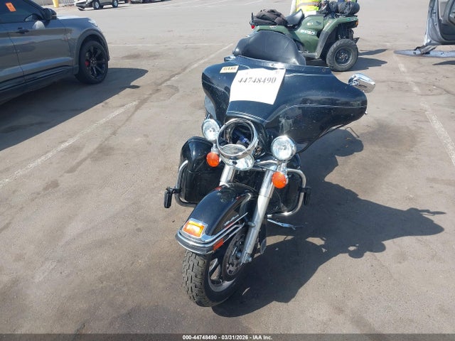 2008 HARLEY-DAVIDSON FLHTCUI 1HD1FC4188Y611705 Photo 4