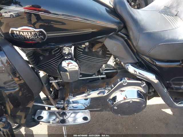 2008 HARLEY-DAVIDSON FLHTCUI 1HD1FC4188Y611705 Photo 8