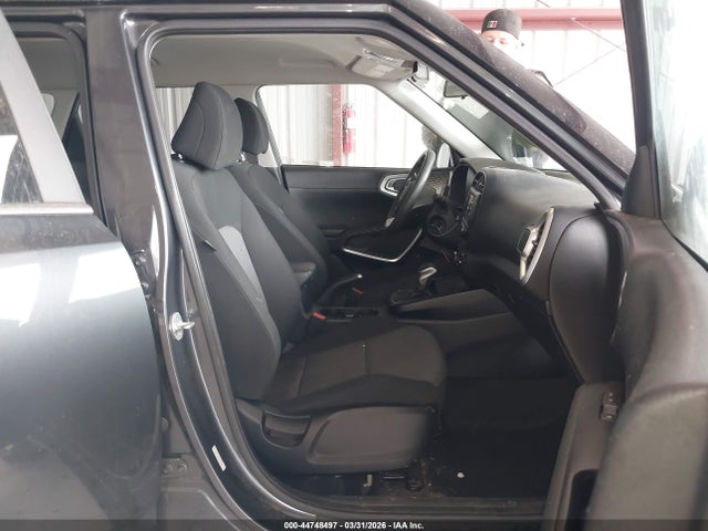 KNDJ23AU0N7814052 KIA SOUL LX