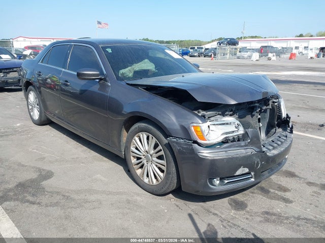Продаж на аукціоні авто 2013 Chrysler 300 Motown, vin: 2C3CCARGXDH633993, номер лоту: 44748537