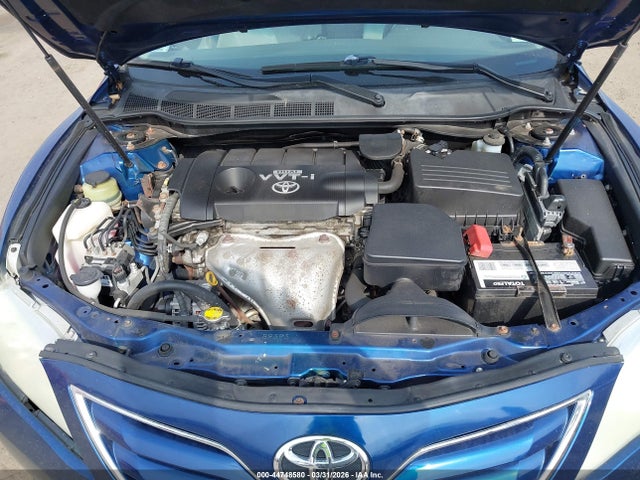 44748580 :رقم المزاد ، 4T4BF3EK1AR051361 vin ، 2010 Toyota Camry Le مزاد بيع
