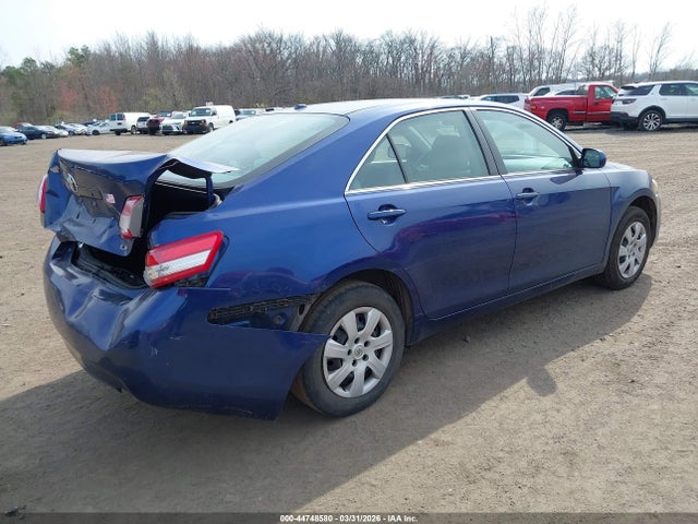 44748580 :رقم المزاد ، 4T4BF3EK1AR051361 vin ، 2010 Toyota Camry Le مزاد بيع