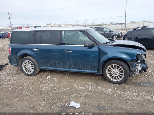 2016 Ford Flex Sel მანქანა იყიდება აუქციონზე, vin: 2FMGK5C87GBA13887, აუქციონის ნომერი: 44748594