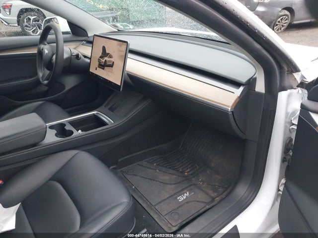Продажа на аукционе авто 2023 Tesla Model 3 Rear-wheel Drive, vin: 5YJ3E1EA3PF565991, номер лота: 44748614
