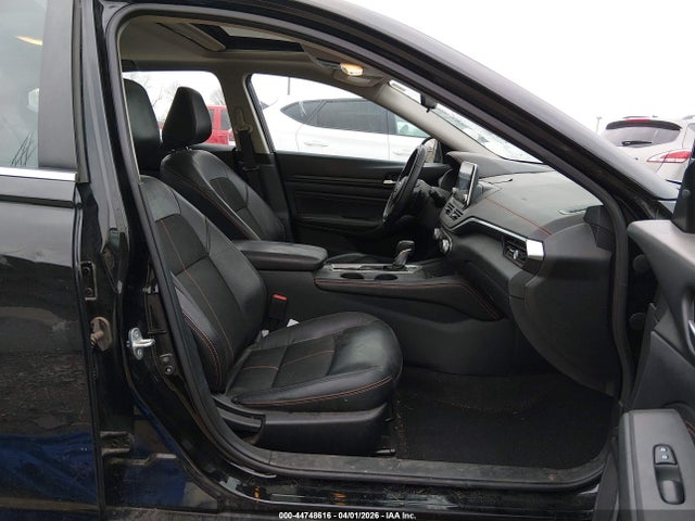 2021 Nissan Altima Sr Fwd მანქანა იყიდება აუქციონზე, vin: 1N4BL4CV5MN417658, აუქციონის ნომერი: 44748616