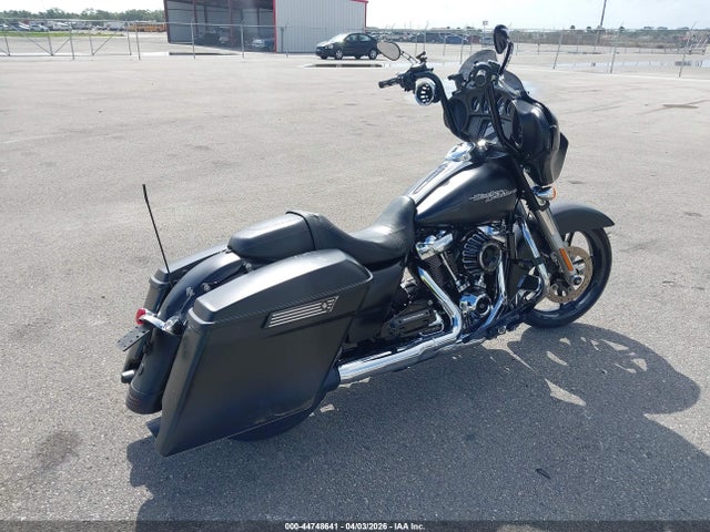 2017 HARLEY-DAVIDSON FLHXS 1HD1KRC17HB641054 Photo 3