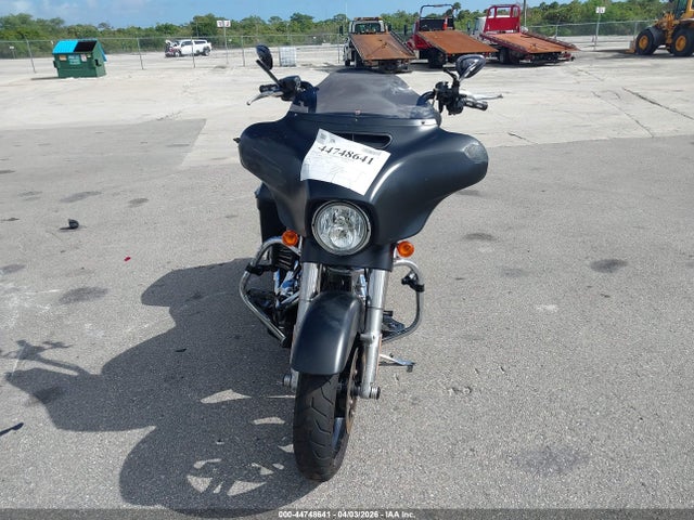 2017 HARLEY-DAVIDSON FLHXS 1HD1KRC17HB641054 Photo 4