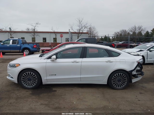 44748650 :رقم المزاد ، 3FA6P0RU5HR129218 vin ، 2017 Ford Fusion Hybrid Titanium مزاد بيع