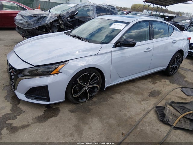 44748667 :رقم المزاد ، 1N4BL4CW2SN355657 vin ، 2025 Nissan Altima Sr Awd مزاد بيع