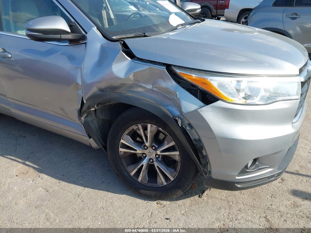 2014 Toyota Highlander Xle V6 მანქანა იყიდება აუქციონზე, vin: 5TDJKRFH5ES062451, აუქციონის ნომერი: 44748680