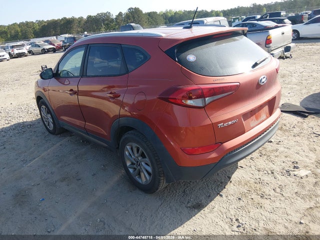 Продажа на аукционе авто 2016 Hyundai Tucson Se, vin: KM8J33A42GU215828, номер лота: 44748718