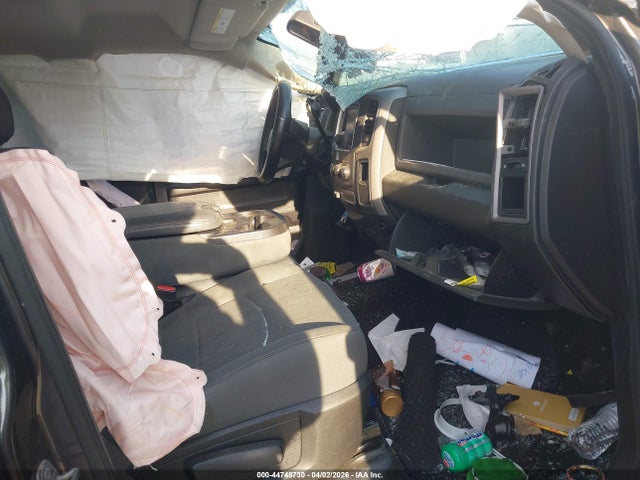 44748730 :رقم المزاد ، 3C6UR4CL1GG235203 vin ، 2016 Ram 2500 Tradesman مزاد بيع