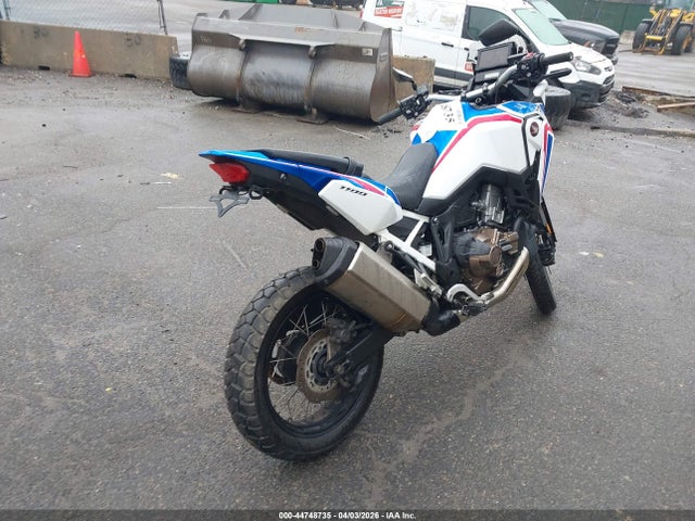 Honda CRF1100 D 2021 JH2SD1005MK100129 Image 4