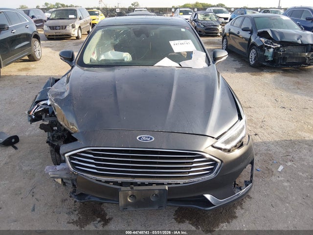 44748743 :رقم المزاد ، 3FA6P0CD5LR118379 vin ، 2020 Ford Fusion Sel مزاد بيع