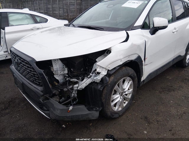 7MUBAABGXRV089534 Toyota Corolla Cross Le