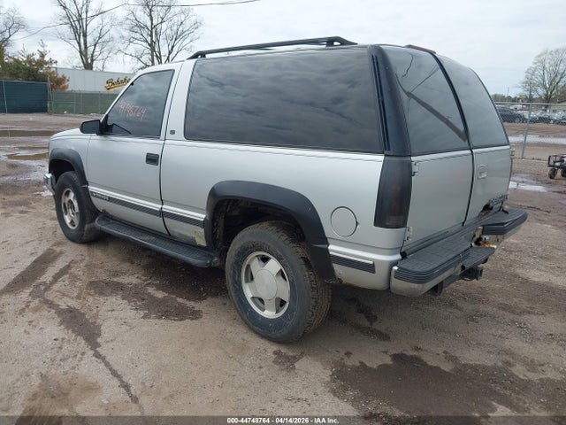 Aukcja sprzedaży 1999 Chevrolet Tahoe, vin: 3GNEK18R1XG152715, numer aukcji: 44748764