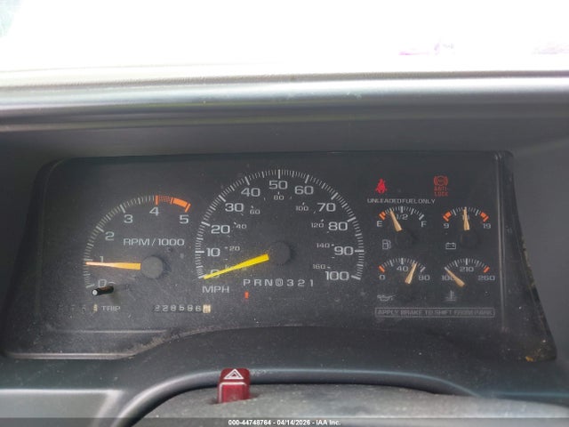 Aukcja sprzedaży 1999 Chevrolet Tahoe, vin: 3GNEK18R1XG152715, numer aukcji: 44748764